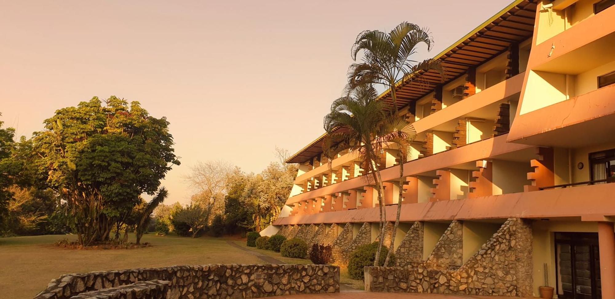 Piggs Peak Hotel&Casino Bagian luar foto